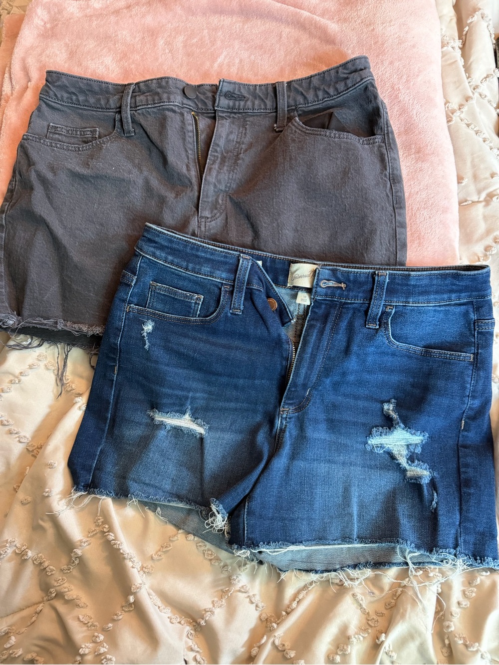 Size 10 universal thread shorts